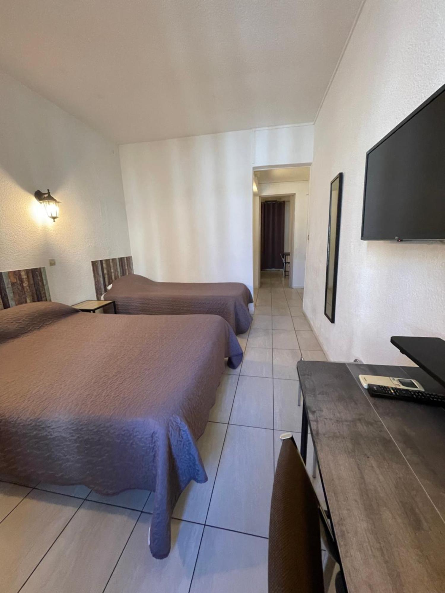 Hotel Alexander Perpignan Exterior photo
